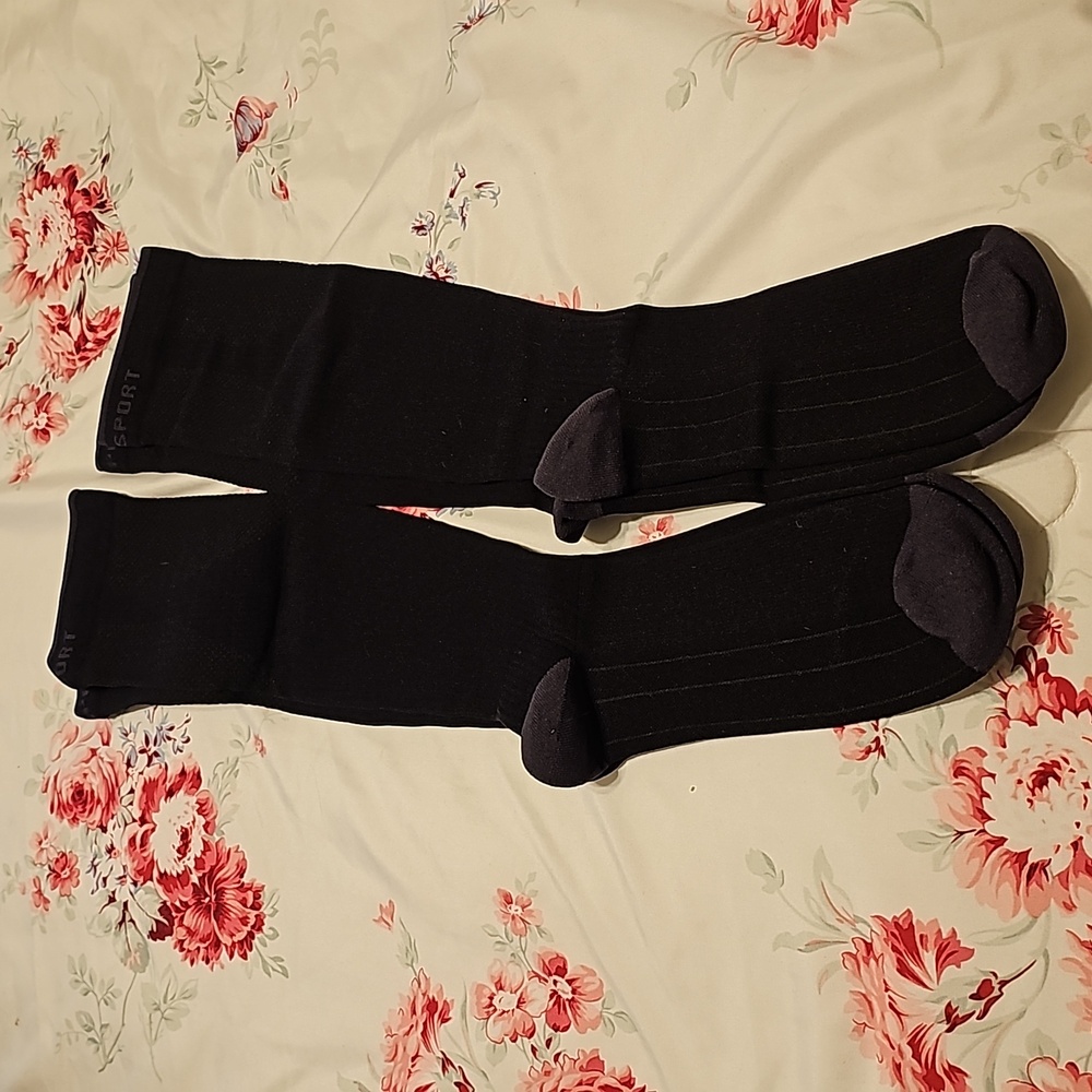 Two Compression Men Socks - image 2